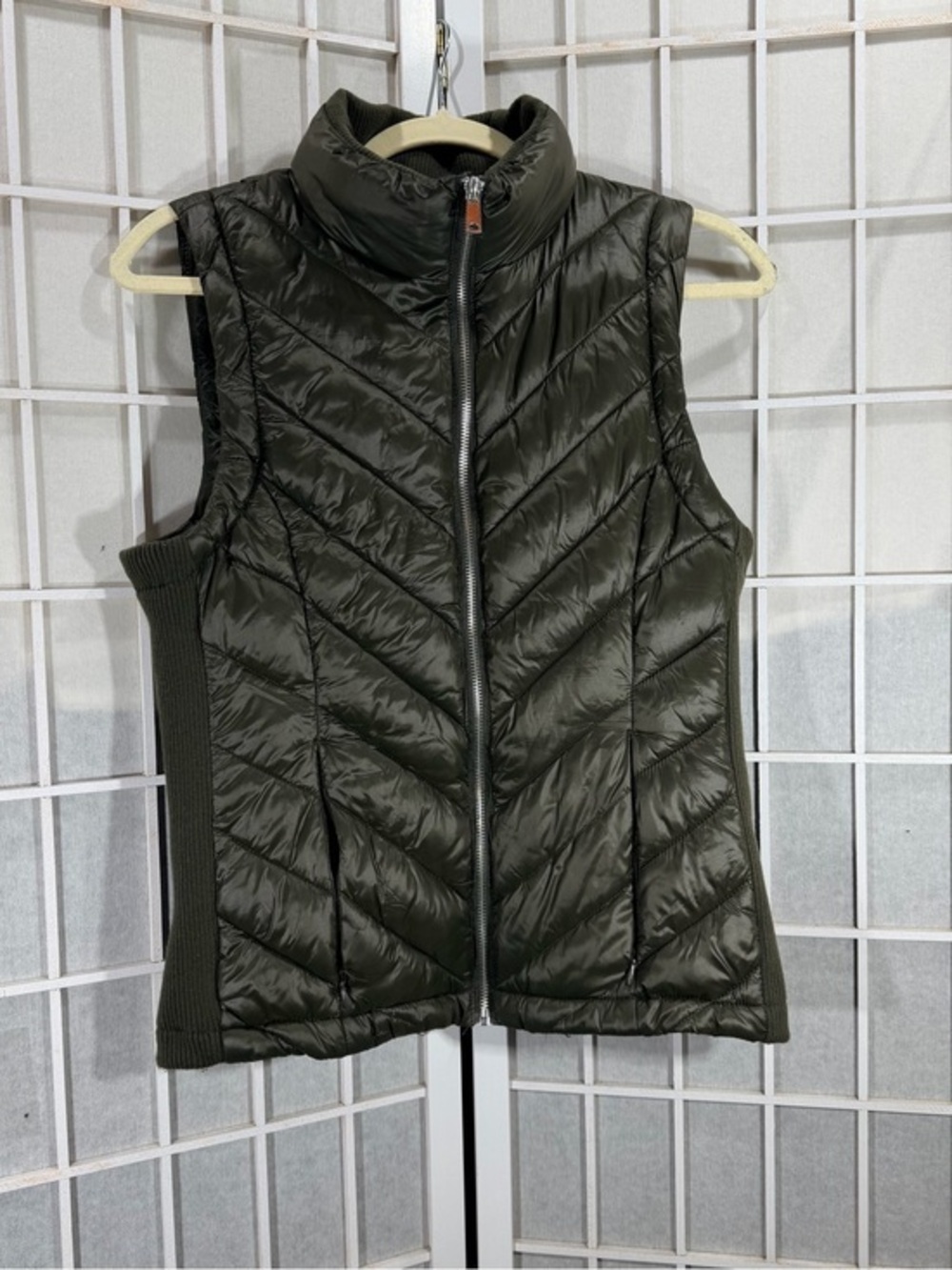 Love Tree Olive Green Quilted Puffer Vest
